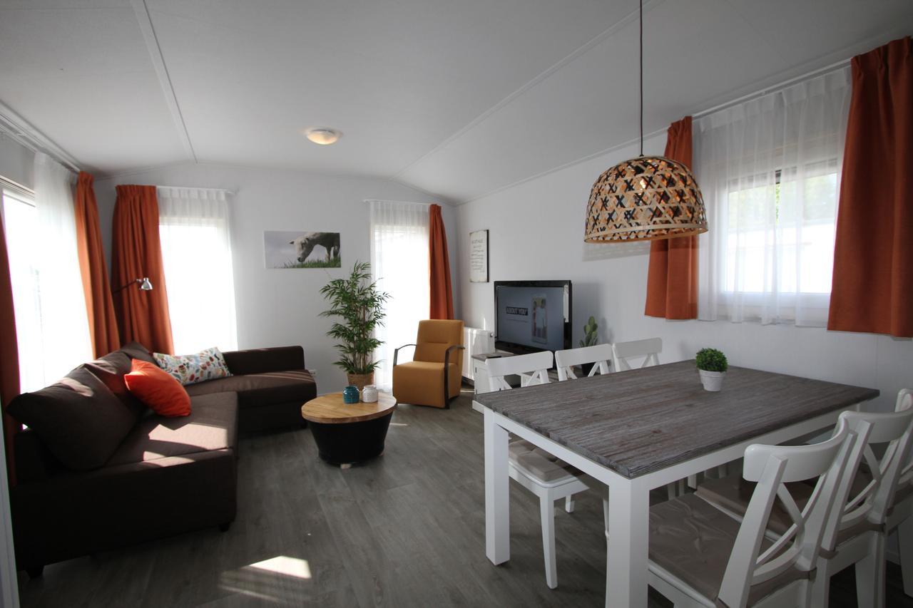 Molkwerum Ijsselmeer-Chalet Nr. 66 מראה חיצוני תמונה